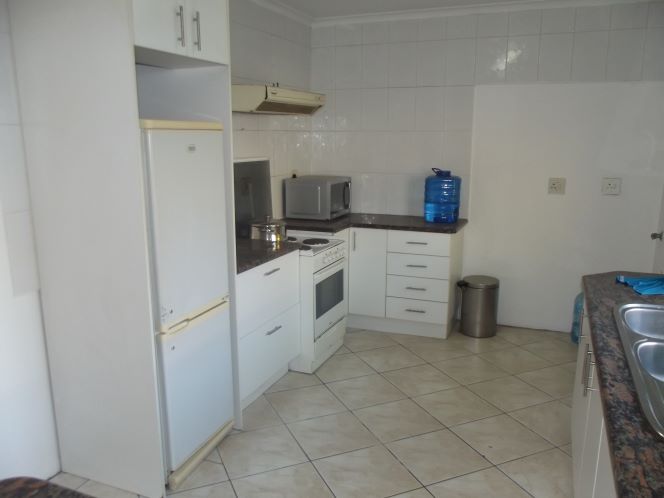 4 Bedroom Property for Sale in Bloubergrant Western Cape